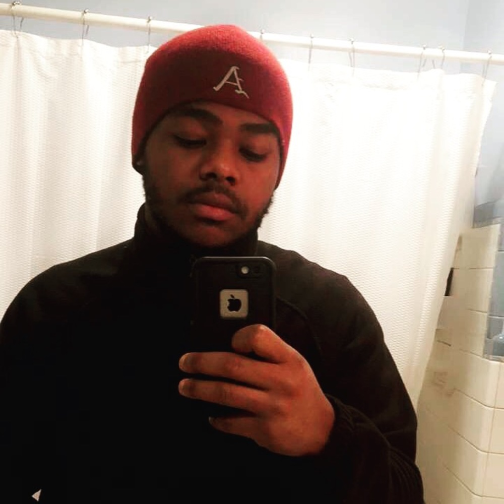 Meet your Posher, Damien